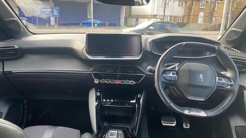 Used Peugeot e-208 GT 98 kW (134 HP) 2023 Black Hatchback