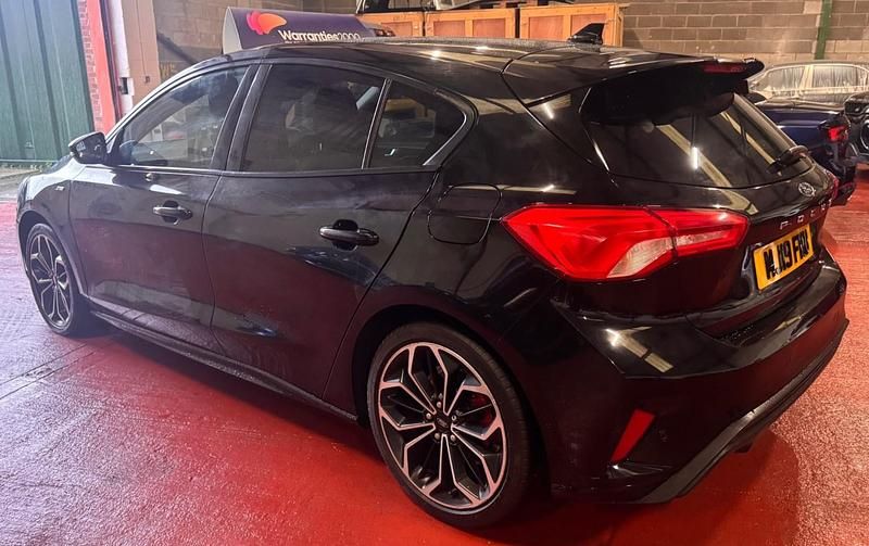 Used Ford Focus ST-Line X 125 HP (91 kW) 2019 Black Hatchback