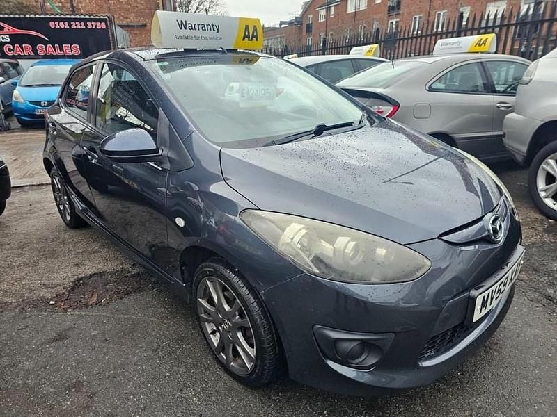 Begagnad Mazda 2 86 HK (63 kW) 2009 Grå Halvkombi