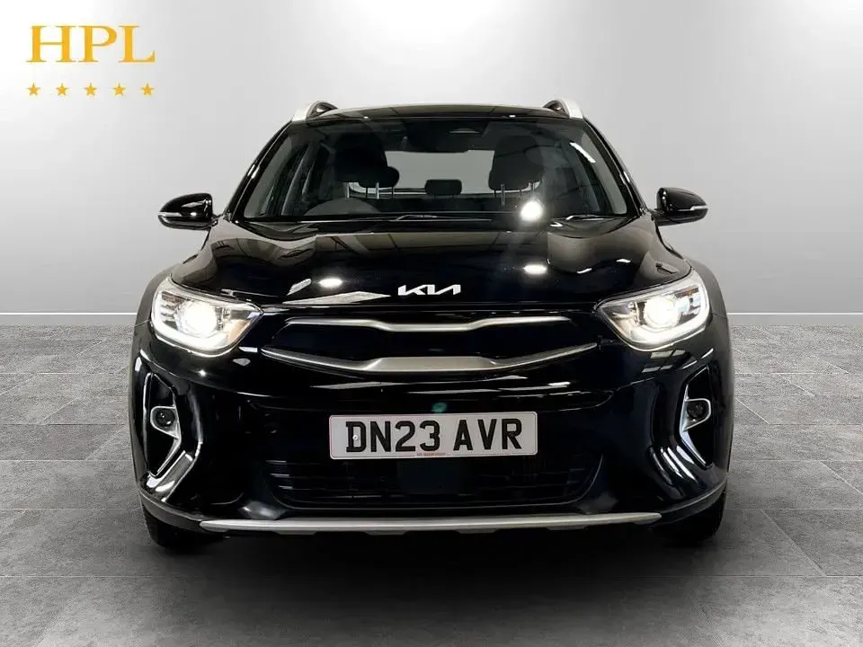 Used Kia Stonic 99 HP (72 kW) 2023 Black SUV