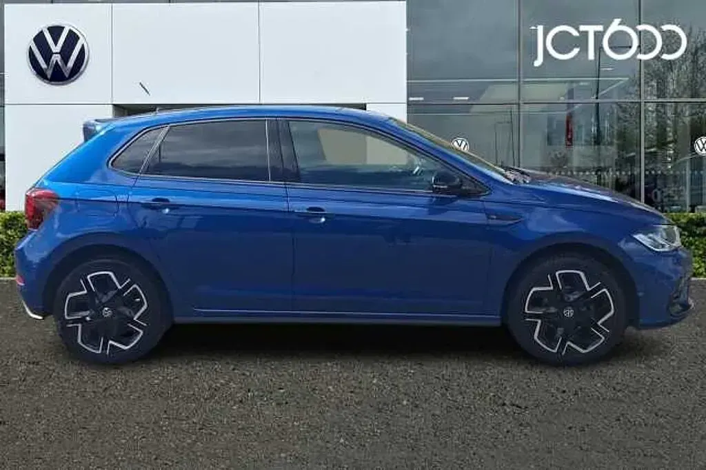 Used VW Polo R-line 95 HP (69 kW) 2025 Blue Hatchback