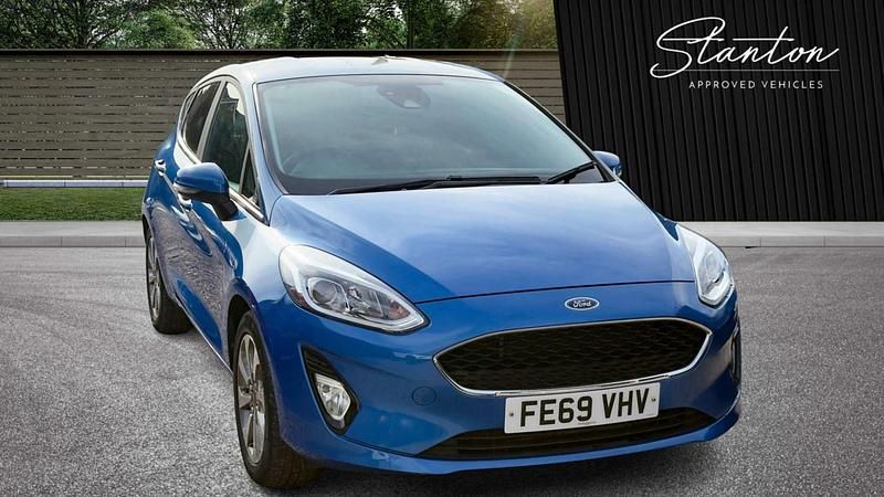 Usado Ford Fiesta Trend 85 HP (62 kW) 2019 Azul Citadino