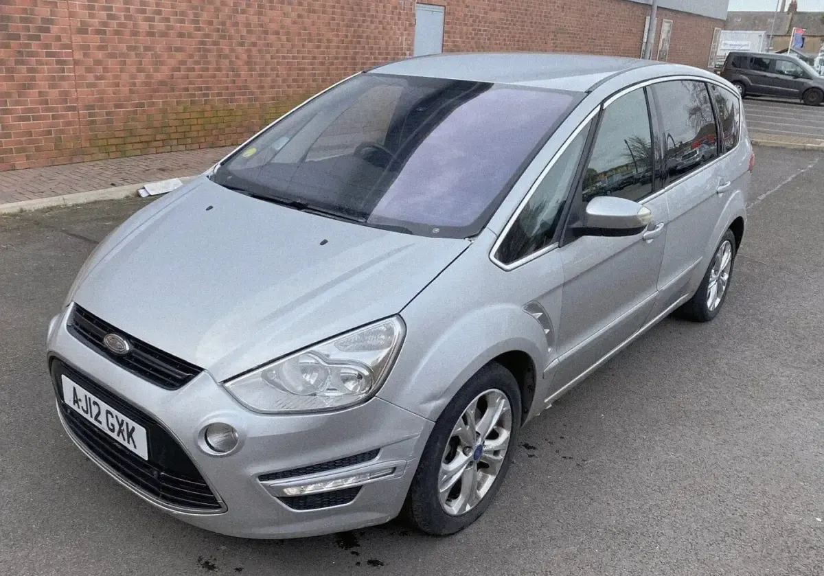 Used Ford S-MAX Titanium 2012 Silver MPV