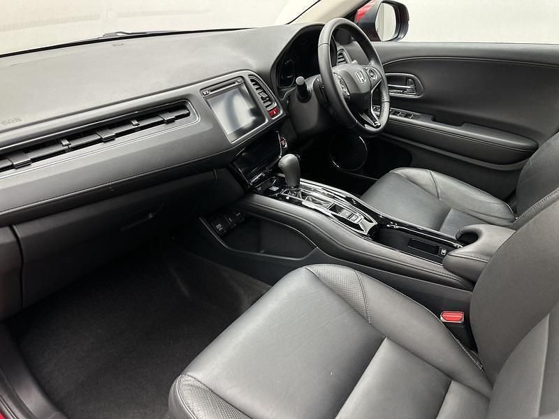 Used Honda HR-V EX 130 HP (95 kW) 2016 Milano red SUV