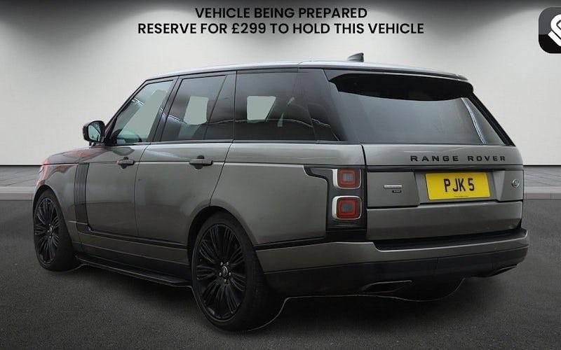 Used Land Rover Range Rover Autobiography 350 HP (257 kW) 2021 Silicon silver SUV