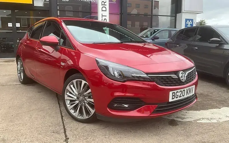 Used Vauxhall Astra SRi 145 HP (106 kW) 2020 Hatchback