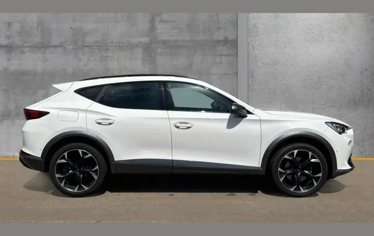 Used Cupra Formentor 150 HP (110 kW) 2023 White SUV