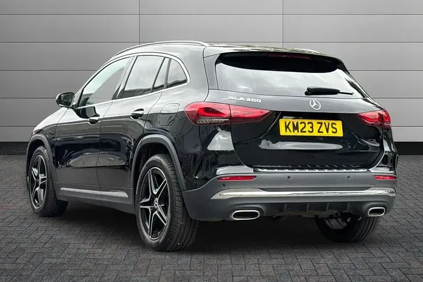 Used Mercedes GLA200 AMG line 161 HP (118 kW) 2023 Black SUV