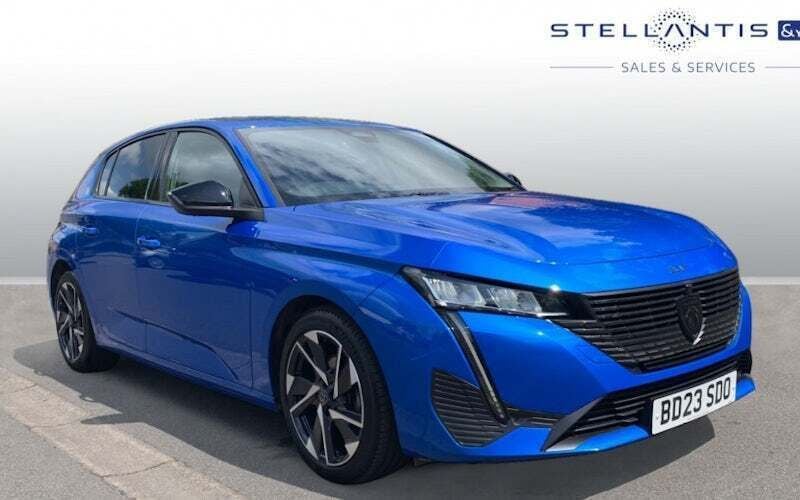 Used 2023 Peugeot 308 Allure Premium Hatchback | £17,585 (Good price) - Image 1/4