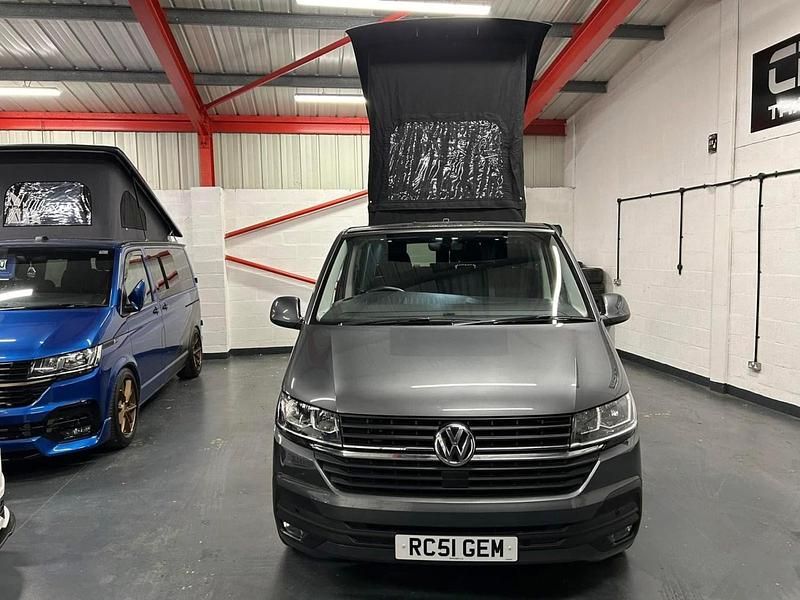 Used VW Transporter Highline 150 HP (110 kW) 2021 Grey Van