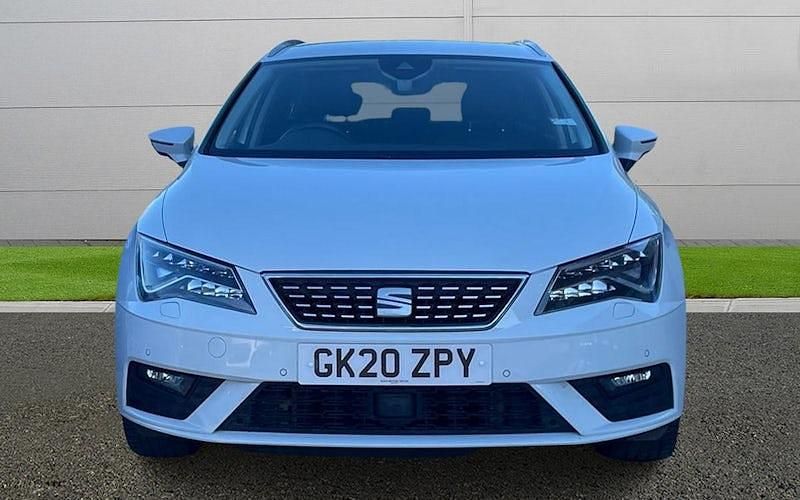 Used Seat Leon XCELLENCE Lux 150 HP (110 kW) 2019 White Estate