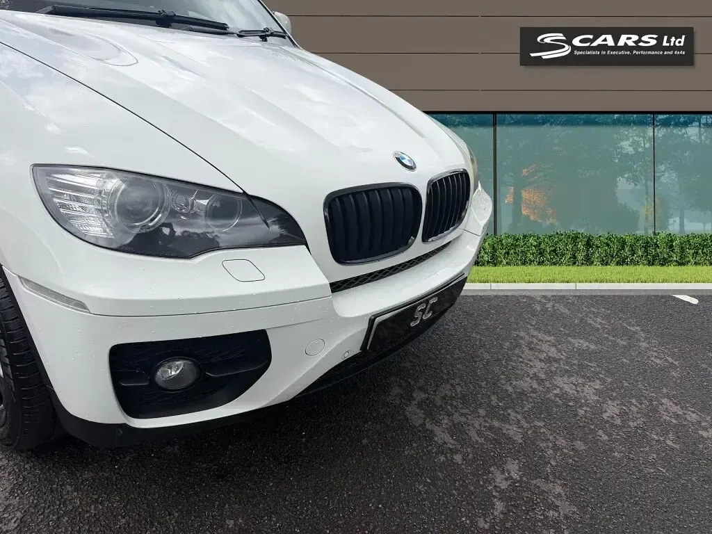 Used BMW X6 2011 White SUV