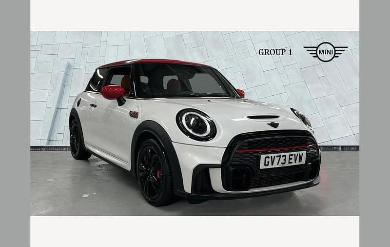 White Used 2023 Mini John Cooper Works Comfort Hatchback | £26,350 (Fair price) - Image 1/4