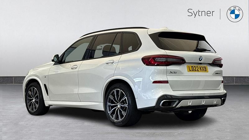 Used BMW X5 M Sport 282 HP (207 kW) 2022 White SUV