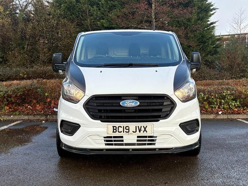 Usado Ford Transit Custom 105 HP (77 kW) 2019 Branco Van