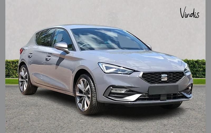 Grey Used 2025 Seat Leon FR Sport Hatchback | £25,250 (Expensive) - Image 1/4