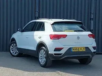Used VW T-Roc SE 115 HP (84 kW) 2018 White SUV