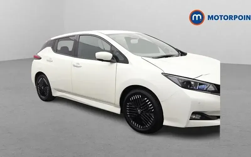 Used Nissan Leaf N-Connecta 110 kW (150 HP) 2025 Hatchback