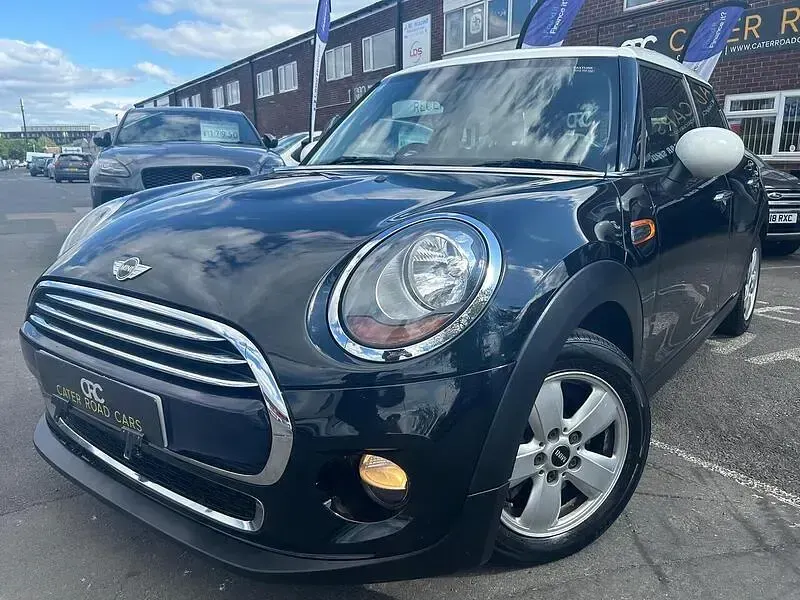 Used Mini Cooper Hatch 136 HP (100 kW) 2015 Black Hatchback