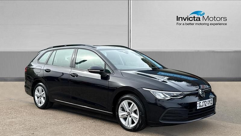 Used VW Golf VIII Life 150 HP (110 kW) 2022 Black Estate