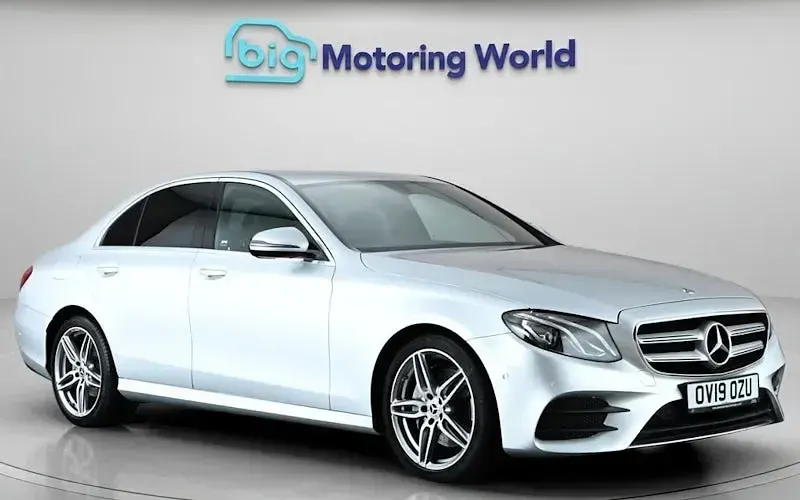 Used Mercedes E220 AMG line 194 HP (142 kW) 2019 Sedan