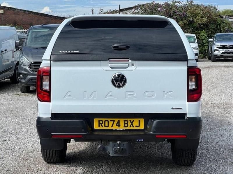 Used VW Amarok Life 205 HP (150 kW) 2024 White Pickup