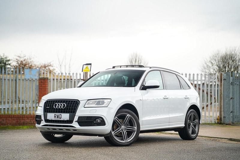 White Used 2016 Audi Q5 S-line plus SUV | £14,495 (Fair price) - Image 1/4