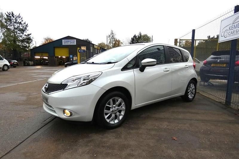 Used Nissan Note Acenta Premium 80 HP (58 kW) 2014 White MPV