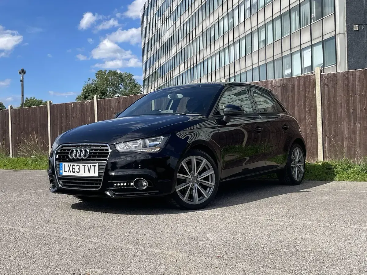 Used Audi A1 Sportback Sport 122 HP (89 kW) 2013 Black Hatchback