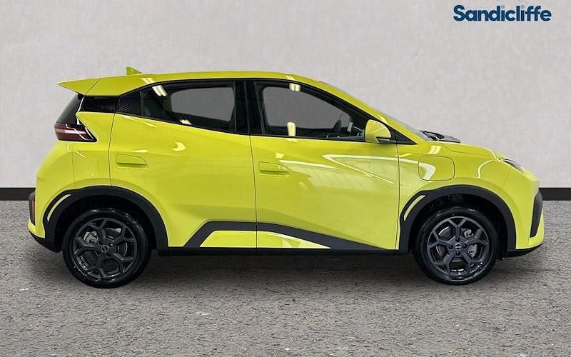 New BYD Dolphin Surf Boost 64 kW (88 HP) 2025 Lime green Hatchback