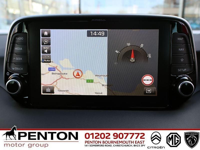 Used Hyundai Tucson Premium SE 185 HP (136 kW) 2020 White SUV