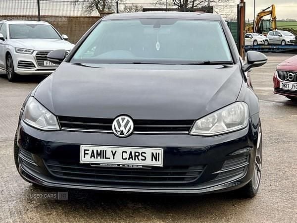 Used VW Golf VII SE 105 HP (77 kW) 2014 Black Hatchback