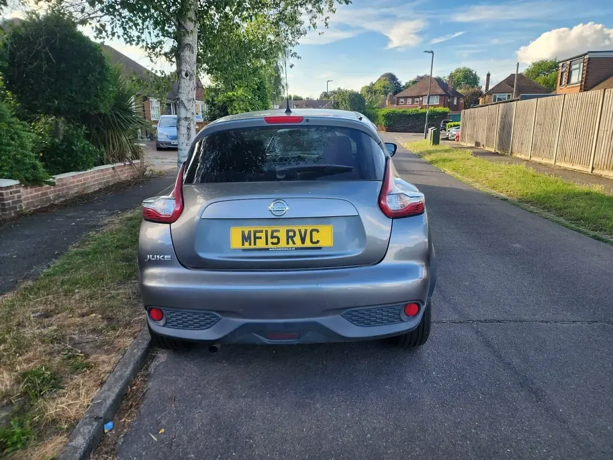 Used Nissan Juke Acenta Premium 115 HP (84 kW) 2015 Grey SUV