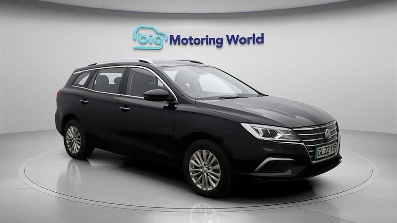Used 2022 MG MG5 EV Exclusive Estate | £11,576 (Fair price) - Image 1/4