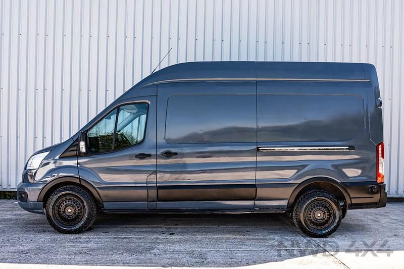 Second-hand Ford Transit Trend 130 CP (95 kW) 2021 Gri Van