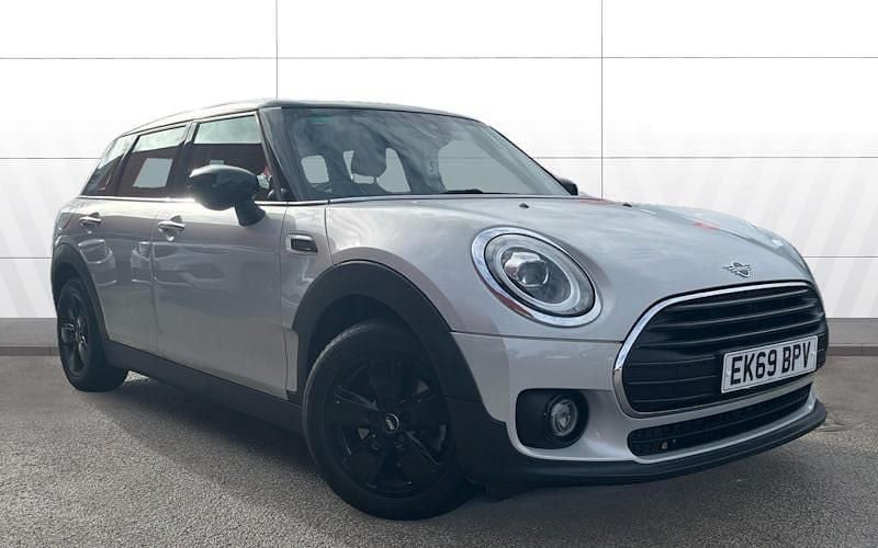 Used 2022 Mini Cooper Clubman Classic Estate | £12,058 (Super price) - Image 1/4