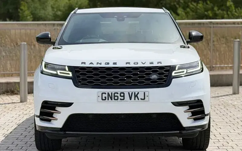 Używany Land Rover Range Rover Velar R-Dynamic 179 KM (131 kW) 2020 SUV