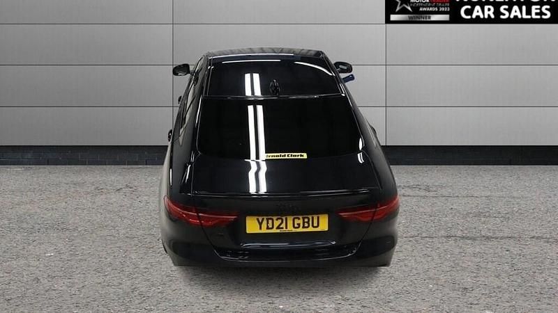 Begagnad Jaguar XE R-Dynamic 204 HK (150 kW) 2021 Svart Sedan