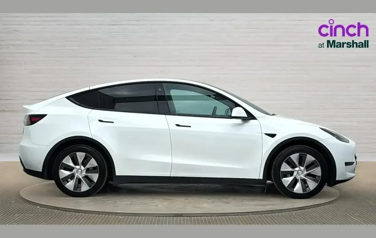Used Tesla Model Y RWD 219 kW (299 HP) 2023 White SUV