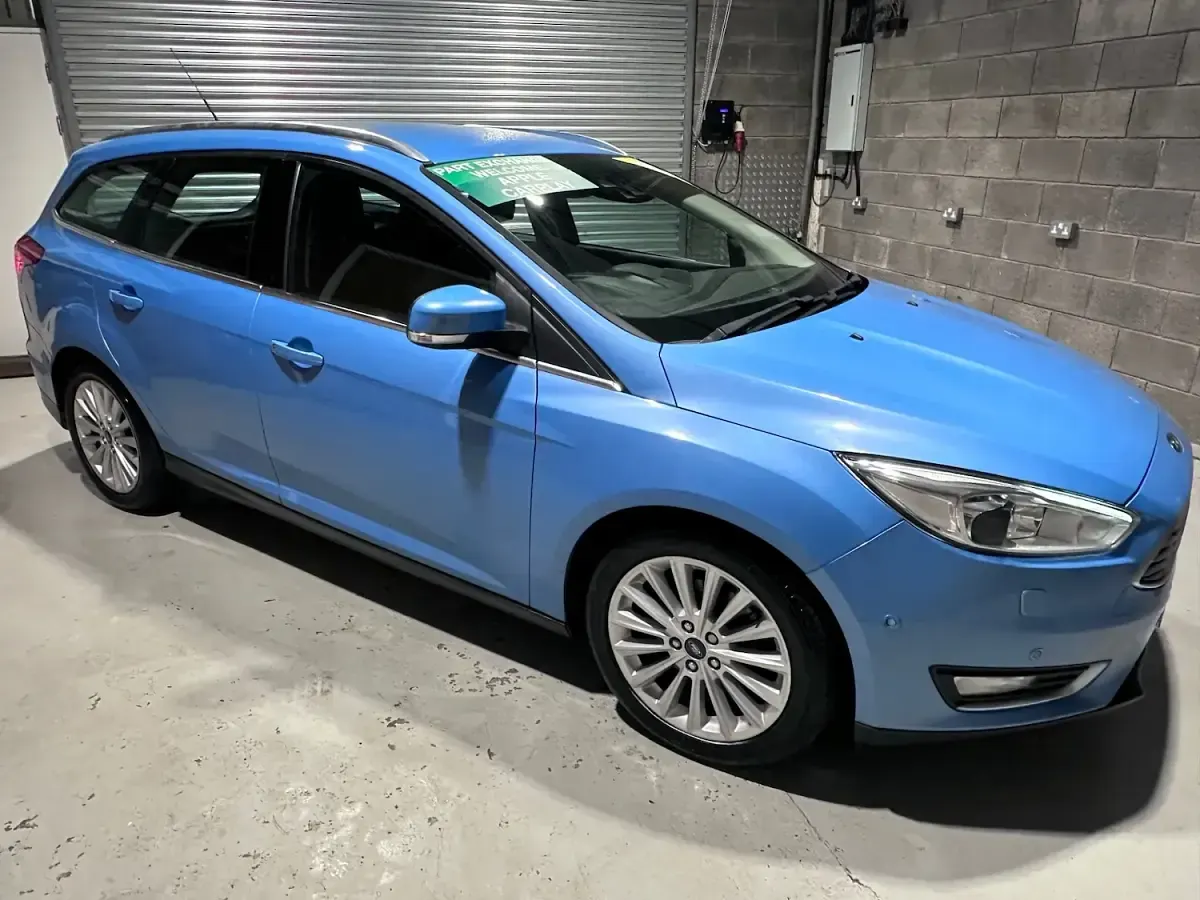 Used Ford Focus Titanium X 182 HP (133 kW) 2017 Blue Estate