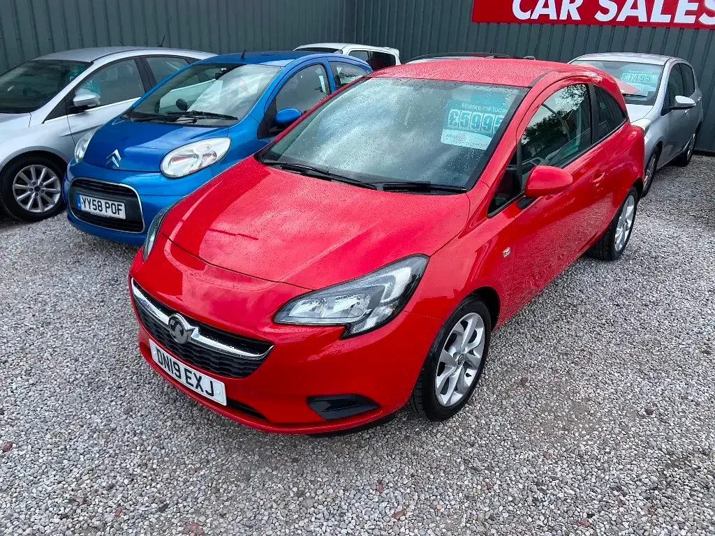 Used Vauxhall Corsa Sport 90 HP (66 kW) 2019 Red Hatchback