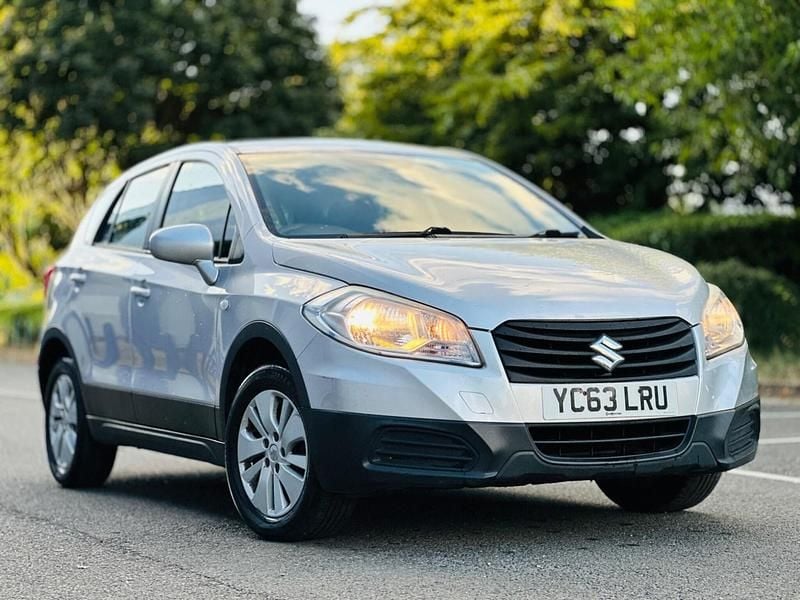 Silver Used 2013 Suzuki SX4 S-Cross SZ3 SUV | £2,995 (Fair price) - Image 1/4