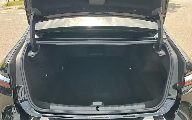 Used BMW i7 Comfort Edition 400 kW (544 HP) 2025 Black Sedan