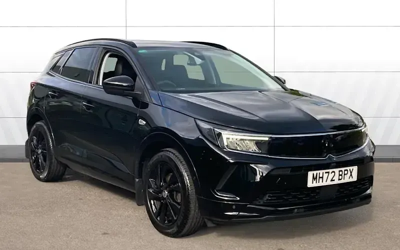 Used Vauxhall Grandland X 131 HP (96 kW) 2023 SUV