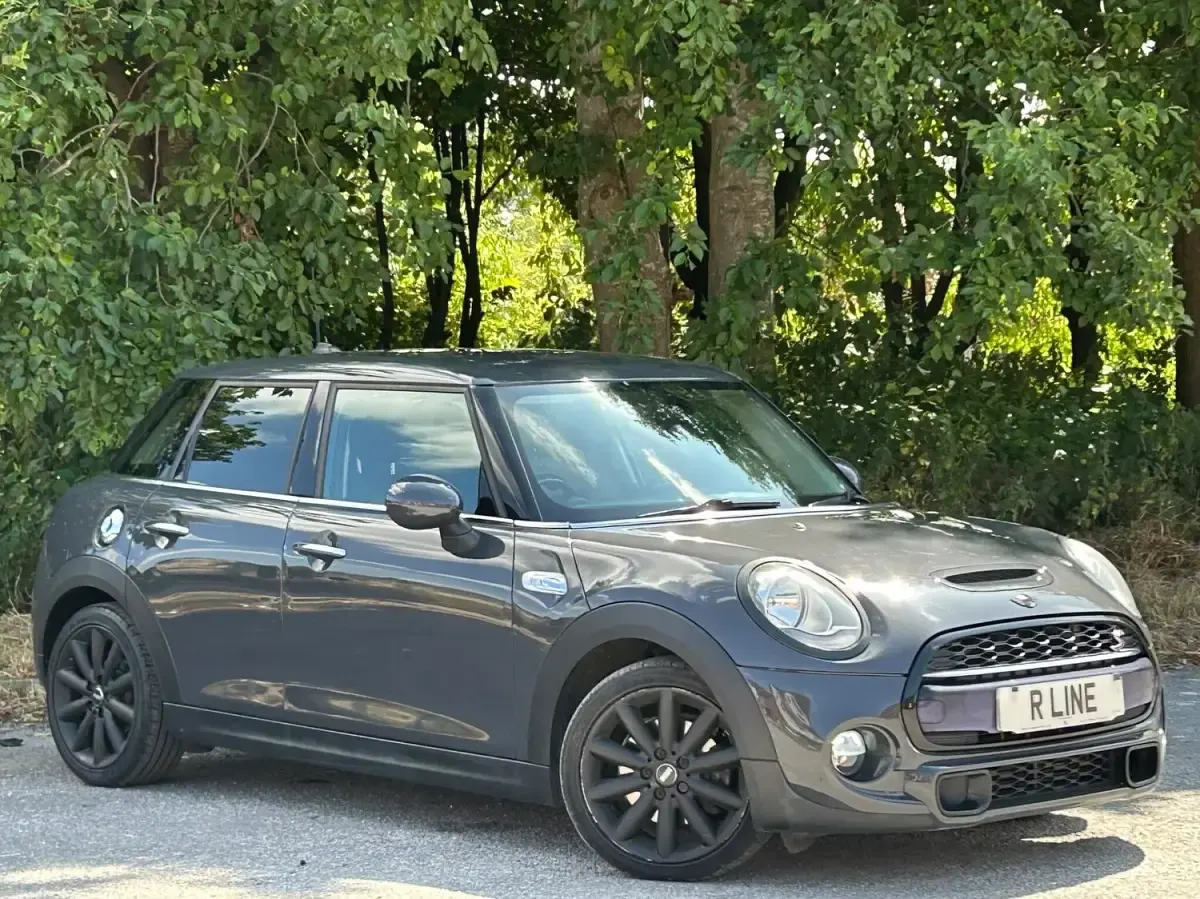 Used Mini Cooper S Hatch 192 HP (141 kW) 2016 Grey Hatchback