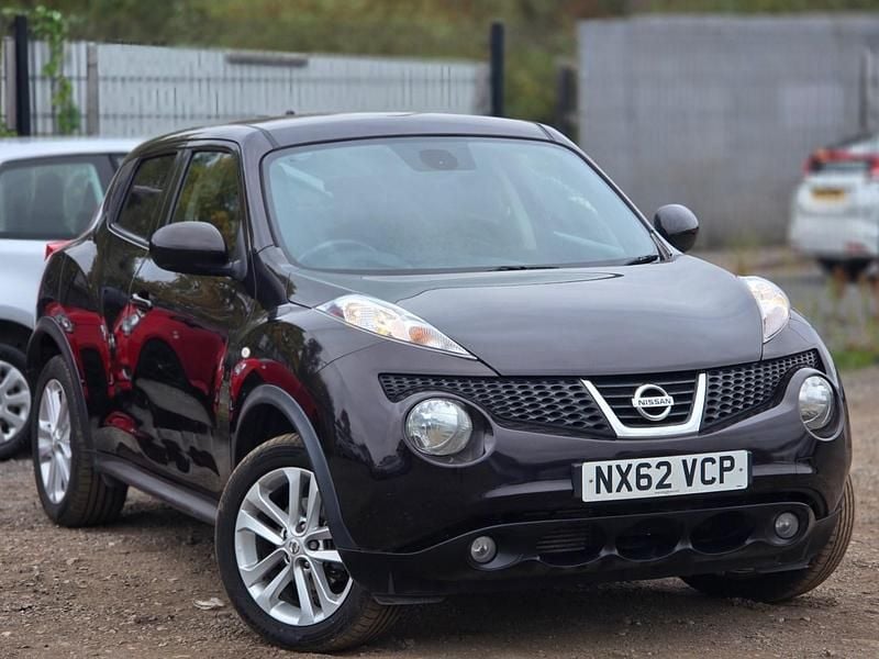 Black Used 2012 Nissan Juke Tekna SUV | £3,995 (Good price) - Image 1/4