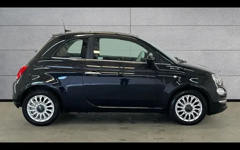 Used Fiat 500 Dolcevita 70 HP (51 kW) 2022 Black Hatchback
