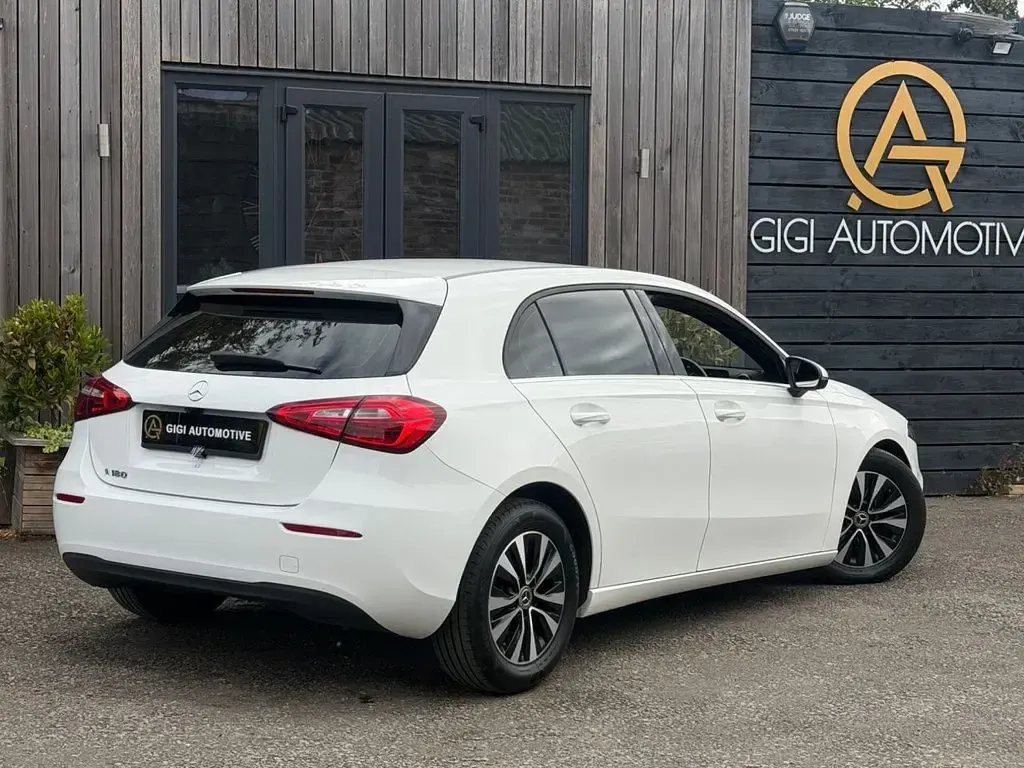 Used Mercedes A180 SE 2021 White Hatchback