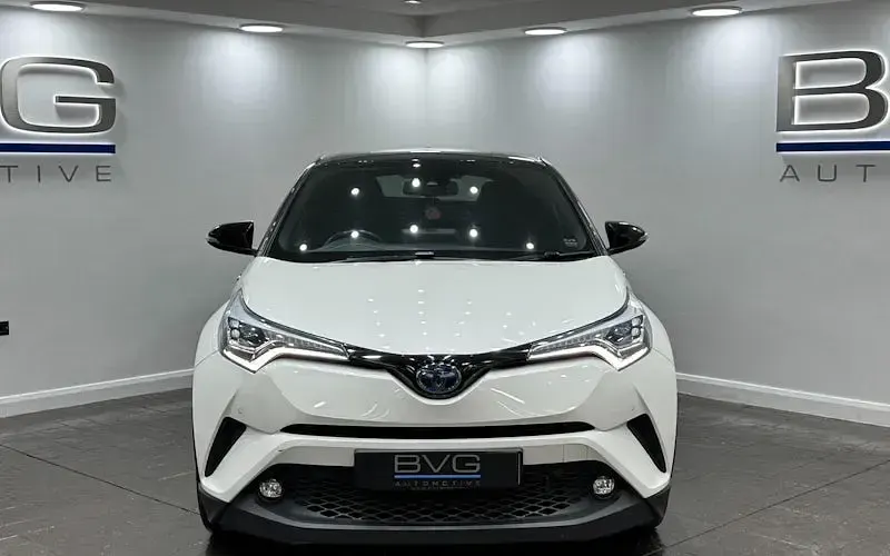 Używany Toyota C-HR 122 KM (89 kW) 2018 Biały SUV
