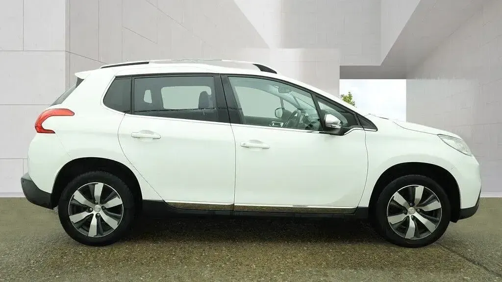 Used Peugeot 2008 Allure 2015 White SUV